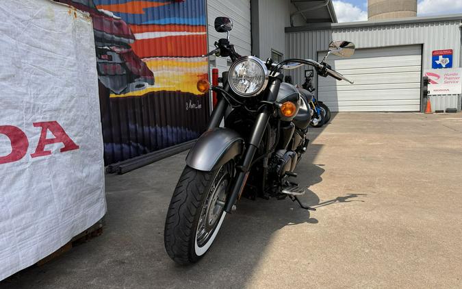 2019 Kawasaki Vulcan® 900 Classic