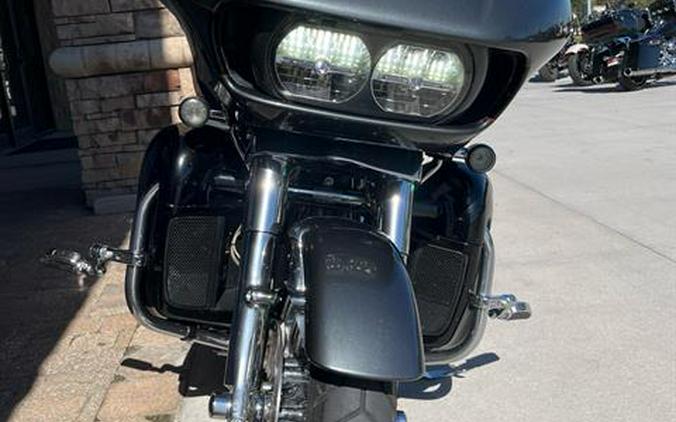 2016 Harley-Davidson CVO™ Road Glide™ Ultra