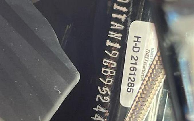 2016 Harley-Davidson CVO™ Road Glide™ Ultra