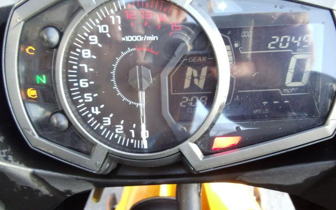 2018 Kawasaki Ninja® 400 ABS Pearl Solar Yellow/Pearl Storm Gray/Ebony