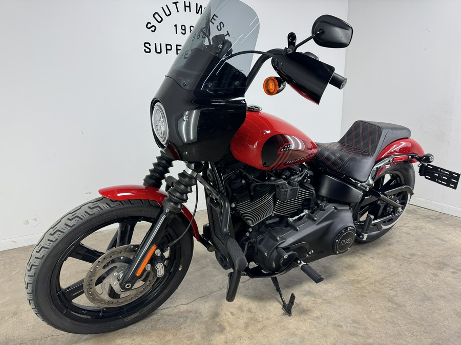 2022 Harley-Davidson® Street Bob 114 Redline Red - 065323