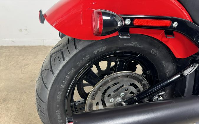 2022 Harley-Davidson® Street Bob 114 Redline Red - 065323
