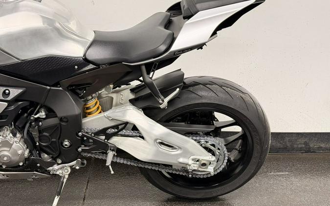 2016 Yamaha YZF-R1M