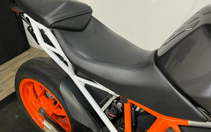 2017 KTM 1290 Super Duke R