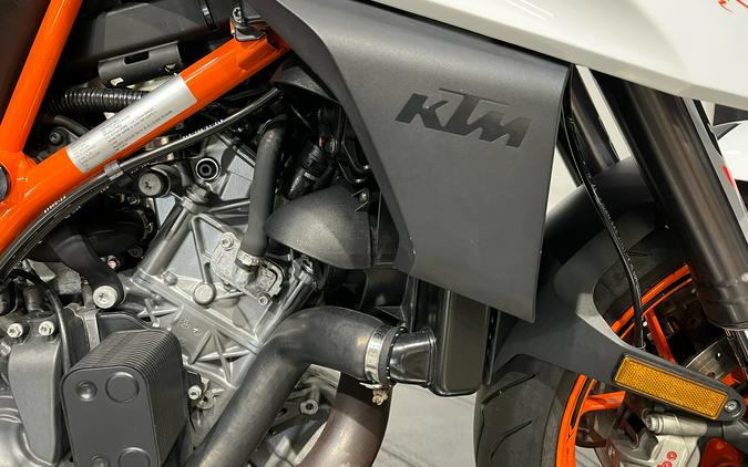 2017 KTM 1290 Super Duke R