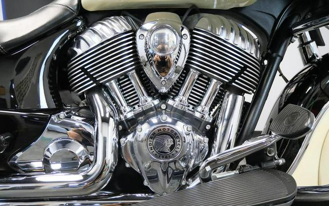 2019 Indian Motorcycle® Chieftain® Classic Thunder Black / Ivory Cream