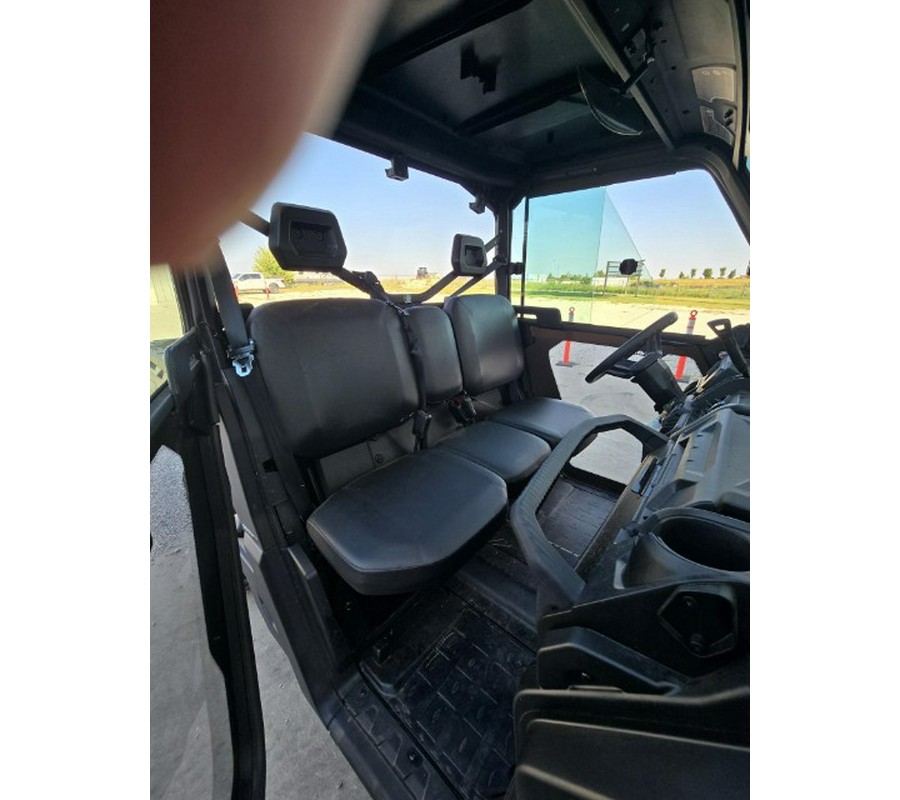 2025 Can-Am Defender DPS HD7