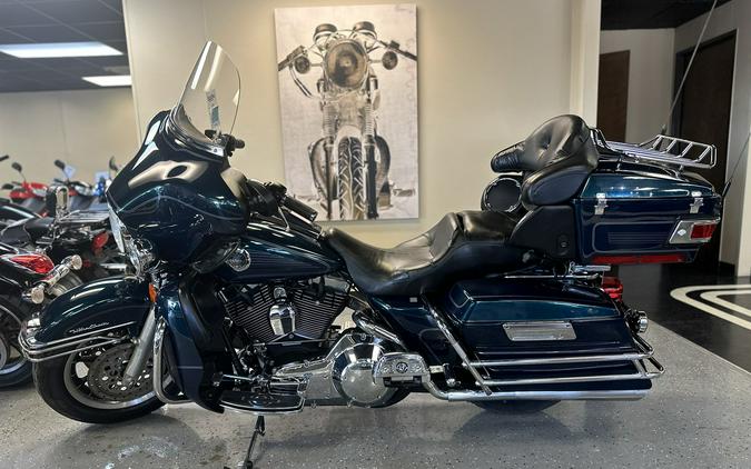 2002 Harley-Davidson® FLHTCU Ultra Classic® Electra Glide®