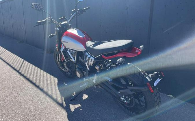 2024 Ducati Scrambler Icon (2G) Red