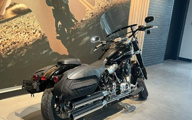 2021 Harley-Davidson® FLSL - Softail Slim®