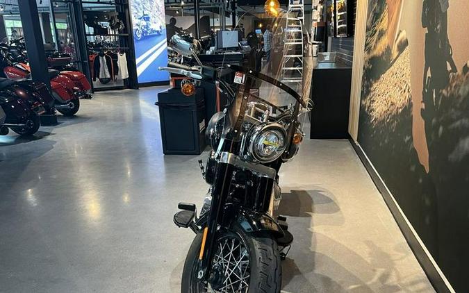 2021 Harley-Davidson® FLSL - Softail Slim®