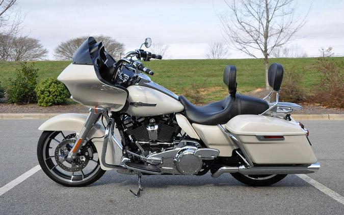 2022 Harley-Davidson® FLTRX - Road Glide®