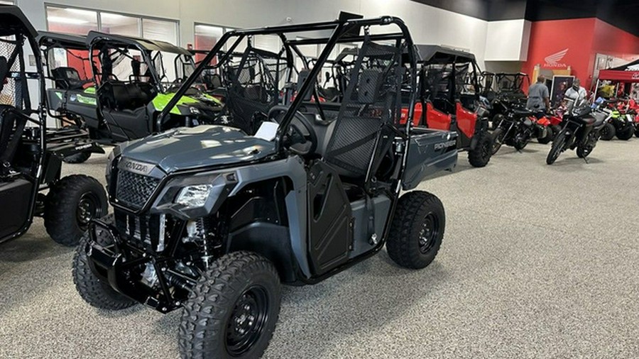 2025 Honda Pioneer 520