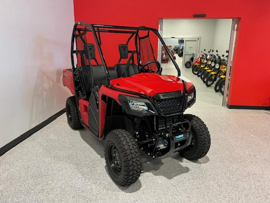 2025 Honda® Pioneer 520