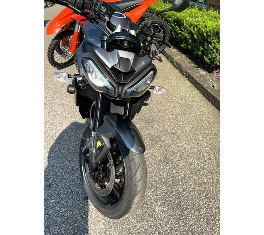 2024 Triumph Street Triple 765 R