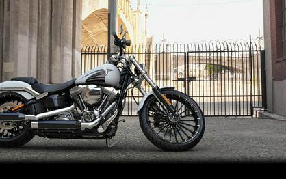 2017 Harley-Davidson® Breakout®