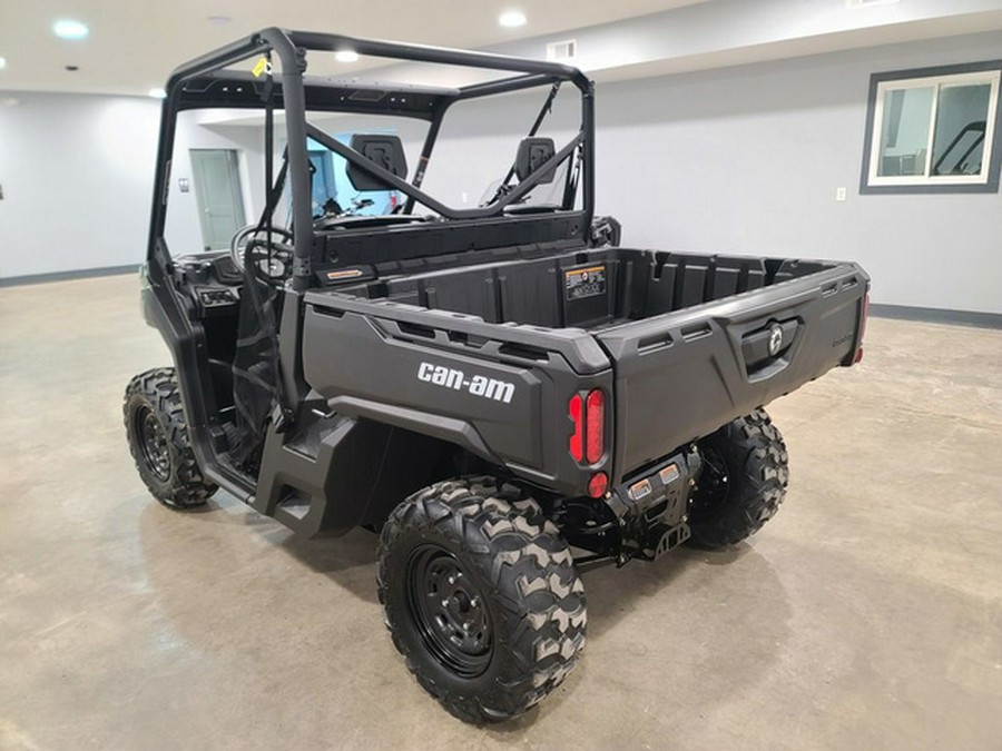 2026 Can-Am Defender HD7