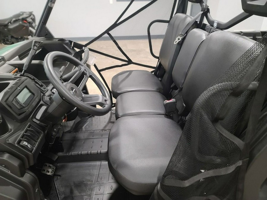 2026 Can-Am Defender HD7