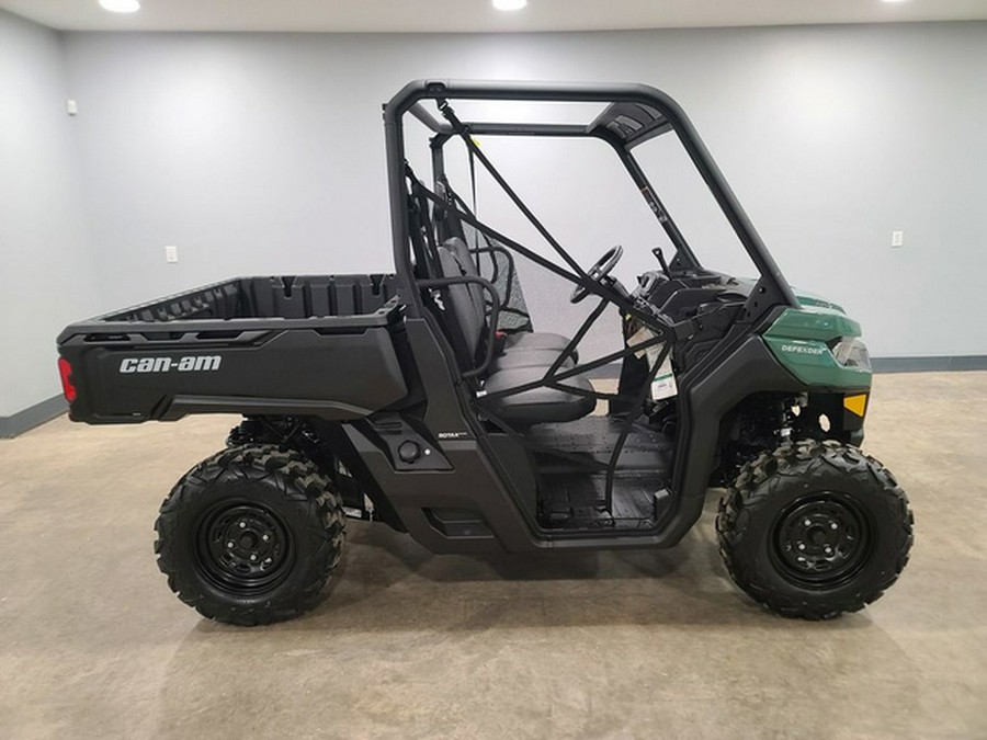 2026 Can-Am Defender HD7