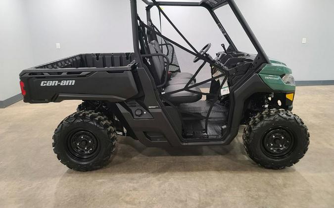 2026 Can-Am Defender HD7