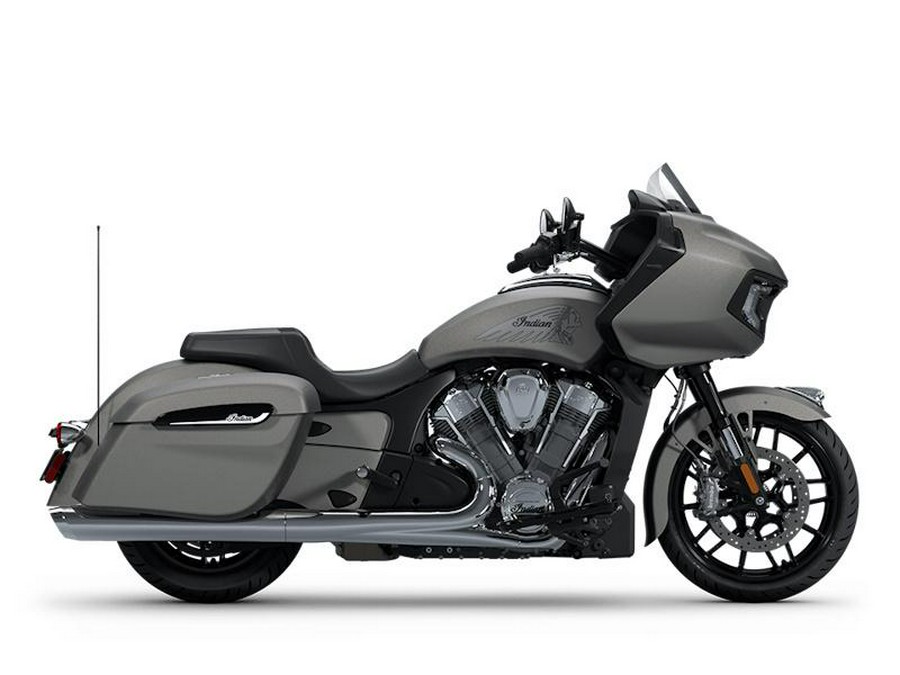 2025 Indian Motorcycle® Challenger® Heavy Metal Smoke