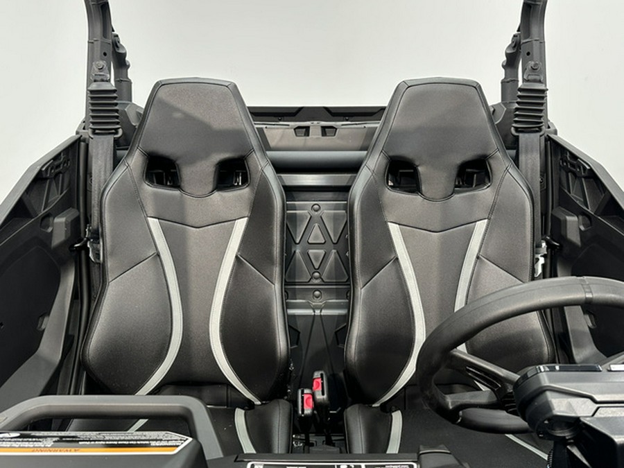2026 Can-AM Commander DPS 700