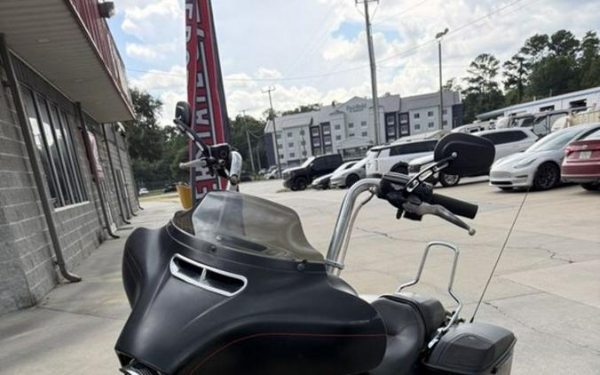 2015 Harley-Davidson® FLHXS - Street Glide® Special