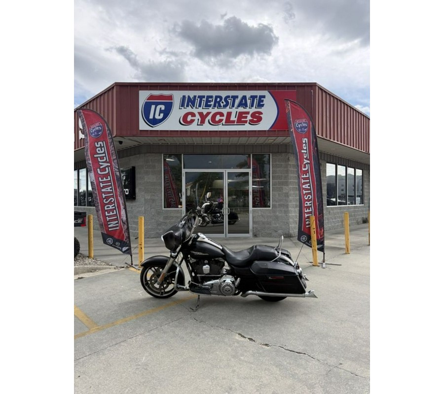 2015 Harley-Davidson® FLHXS - Street Glide® Special