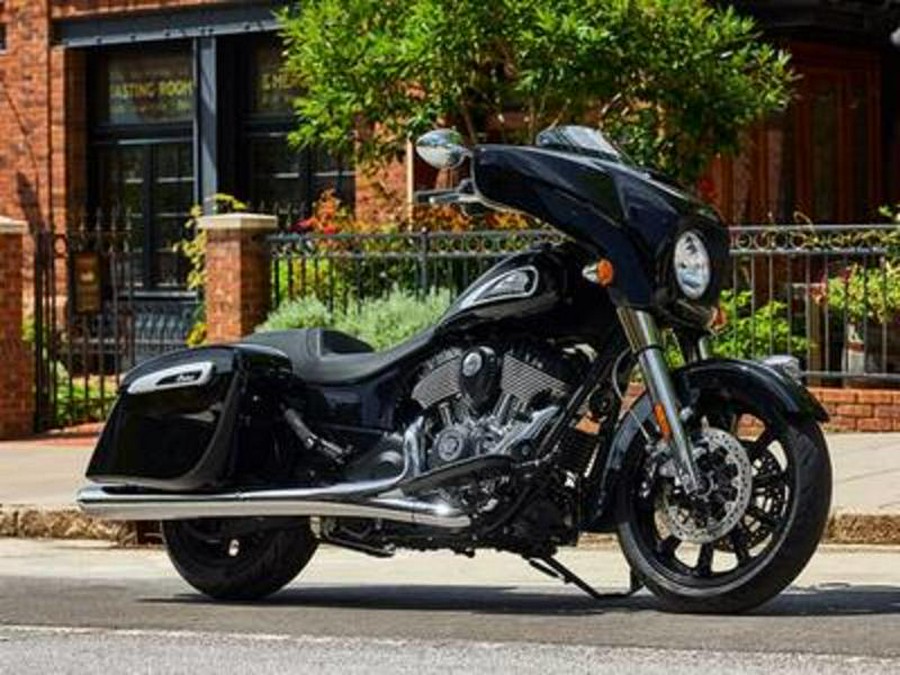 2023 Indian Motorcycle® Chieftain® Black Metallic