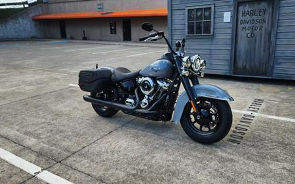 2026 Harley-Davidson Heritage Softail Solo