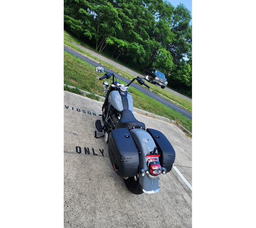 2026 Harley-Davidson Heritage Softail Solo