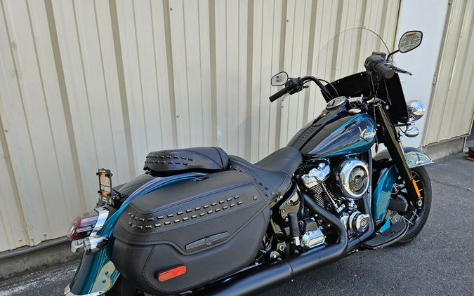 2026 Harley-Davidson® FLHC - Heritage Classic