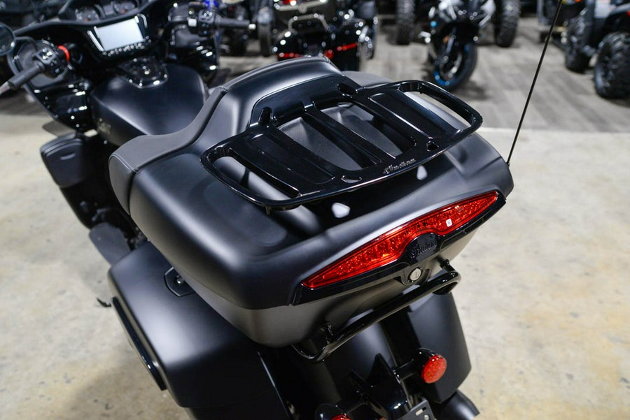 2023 Indian Motorcycle Pursuit® Dark Horse® with Premium Package