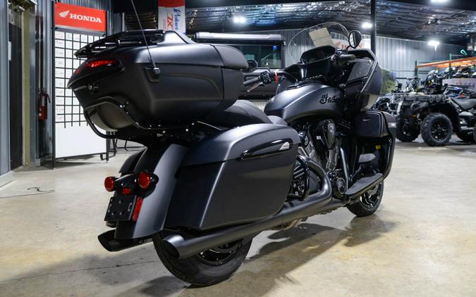 2023 Indian Motorcycle Pursuit® Dark Horse® with Premium Package