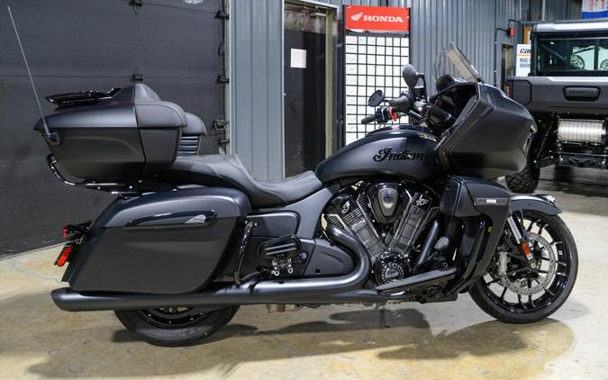 2023 Indian Motorcycle Pursuit® Dark Horse® with Premium Package
