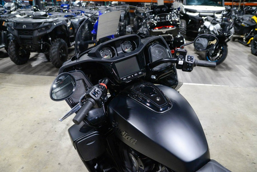2023 Indian Motorcycle Pursuit® Dark Horse® with Premium Package
