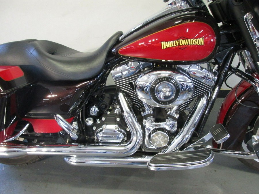 2010 Harley-Davidson® FLHX - Street Glide®