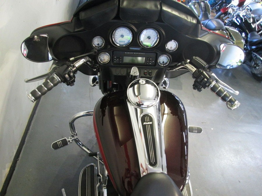 2010 Harley-Davidson® FLHX - Street Glide®