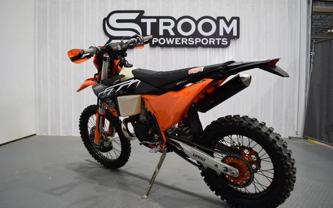 2025 KTM 300 XC-W Hardenduro