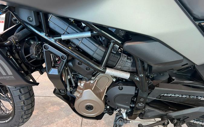 2024 Husqvarna Motorcycles SVARTPILEN 401