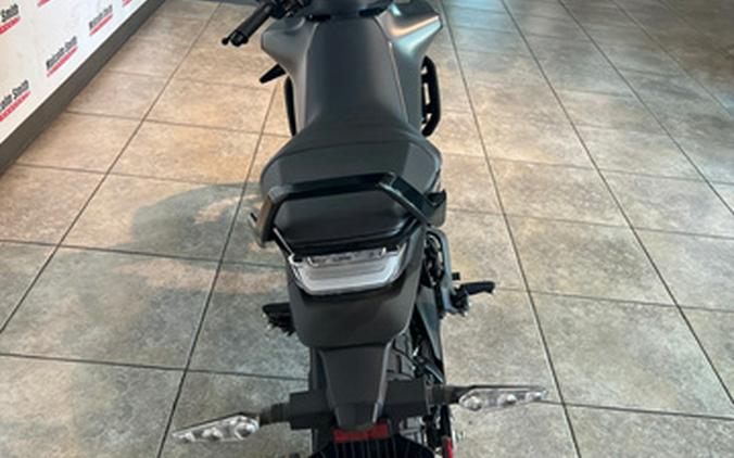 2024 Husqvarna Motorcycles SVARTPILEN 401