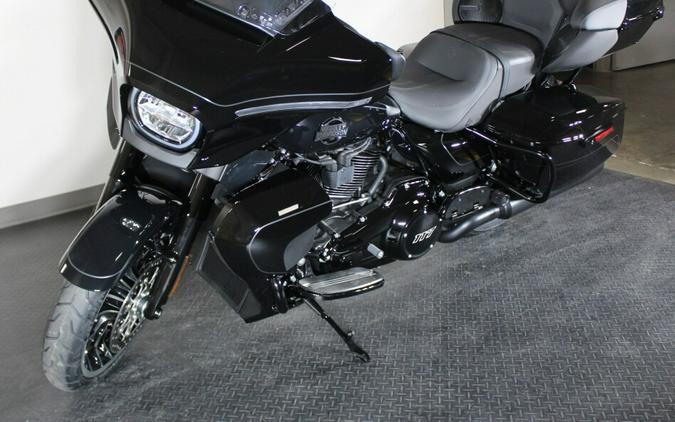 2026 Harley-Davidson® FLHXL Street Glide Limited