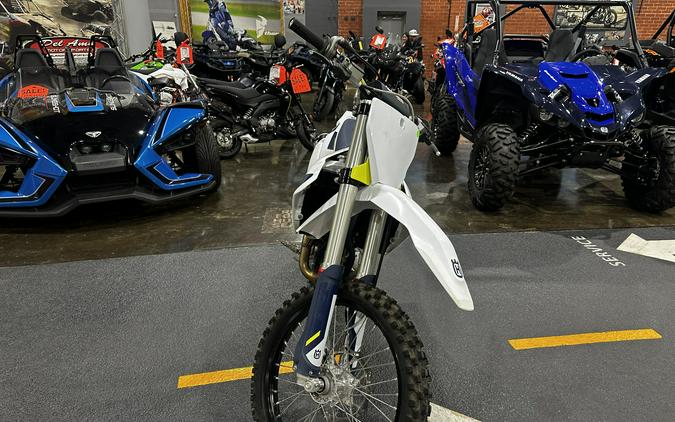 2022 HUSQVARNA FC 450