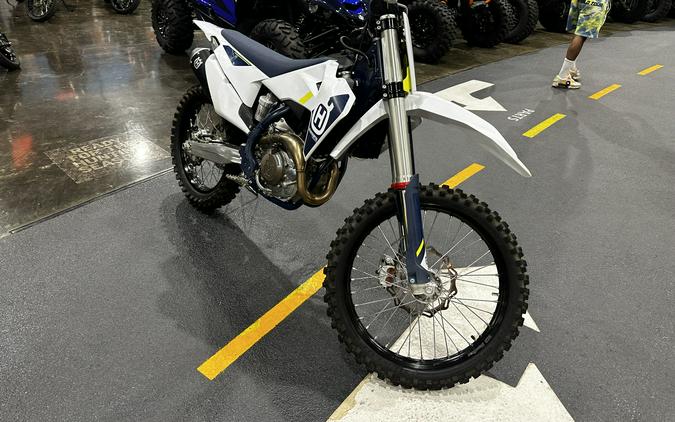 2022 HUSQVARNA FC 450