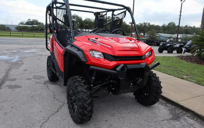 2024 Honda Pioneer 1000-5 Deluxe