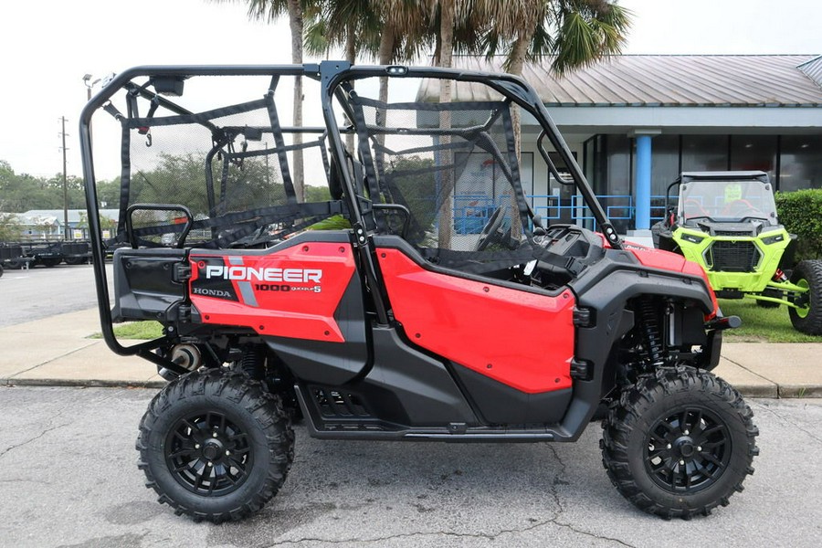 2024 Honda Pioneer 1000-5 Deluxe