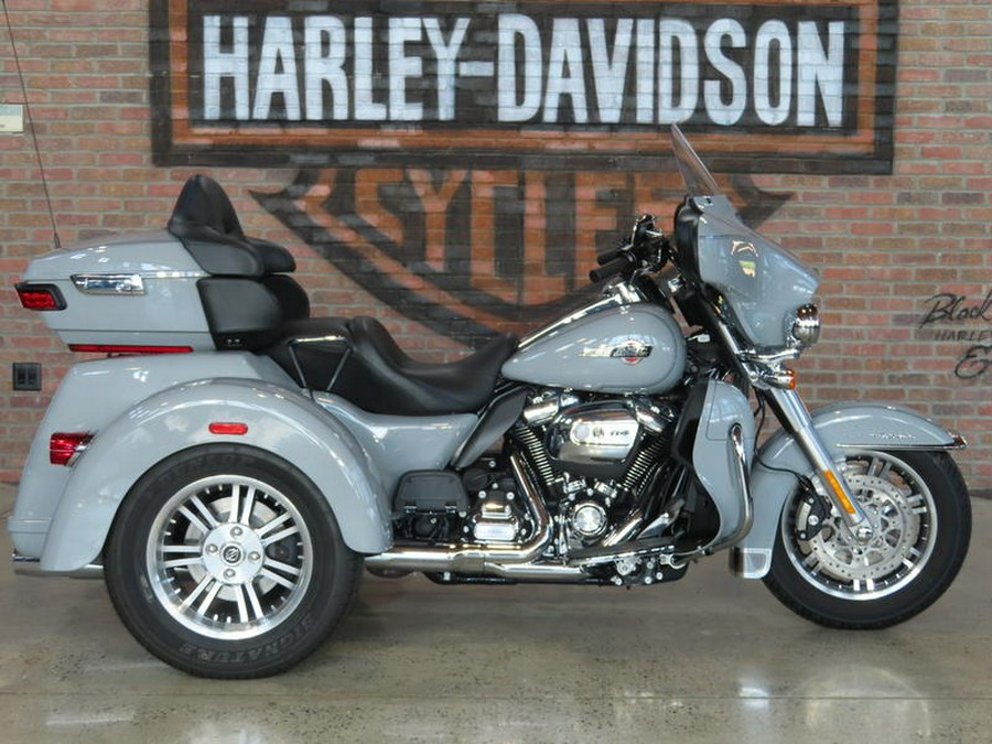 2024 Harley-Davidson® FLHTCUTG - Tri Glide® Ultra