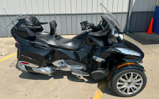 2015 Can-Am Spyder® RT Limited