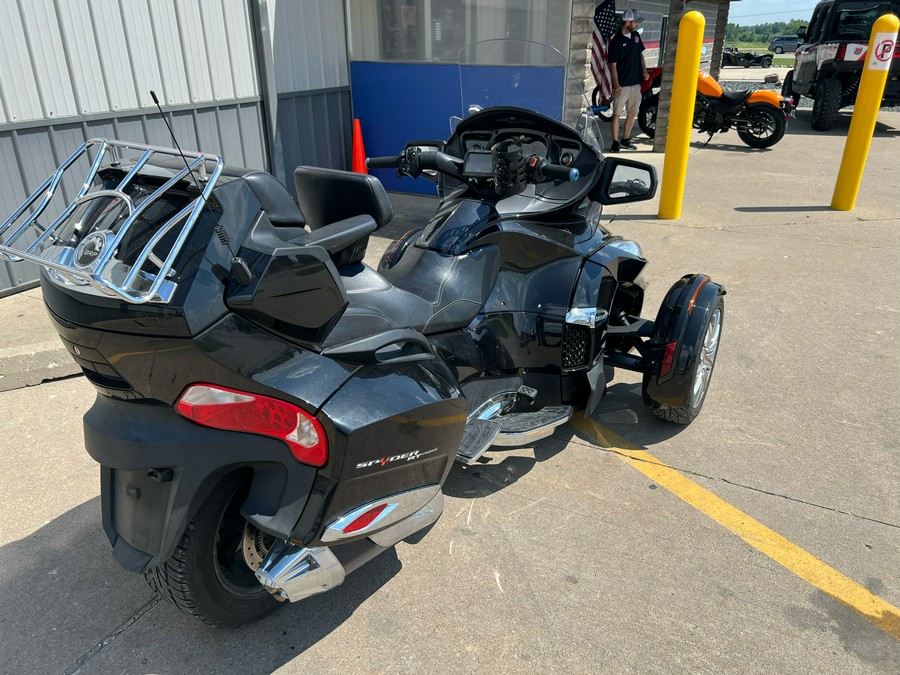 2015 Can-Am Spyder® RT Limited