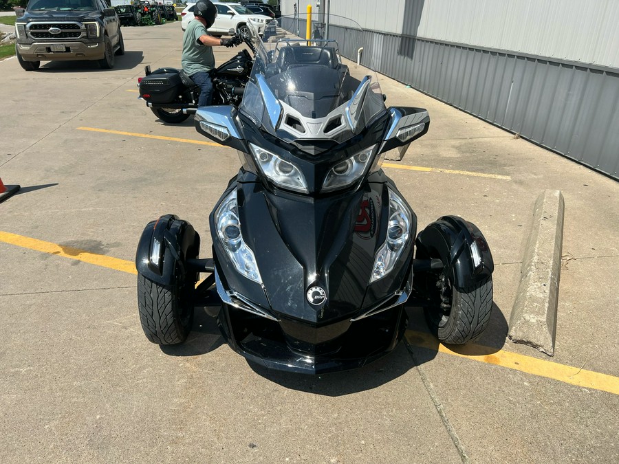 2015 Can-Am Spyder® RT Limited